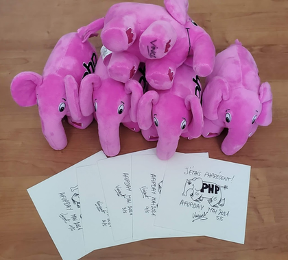 photo d'elephpants roses et de dessins de l'éléphant PHP