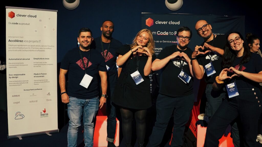 L'équipe de Clever Cloud sur son stand au Forum PHP 2025